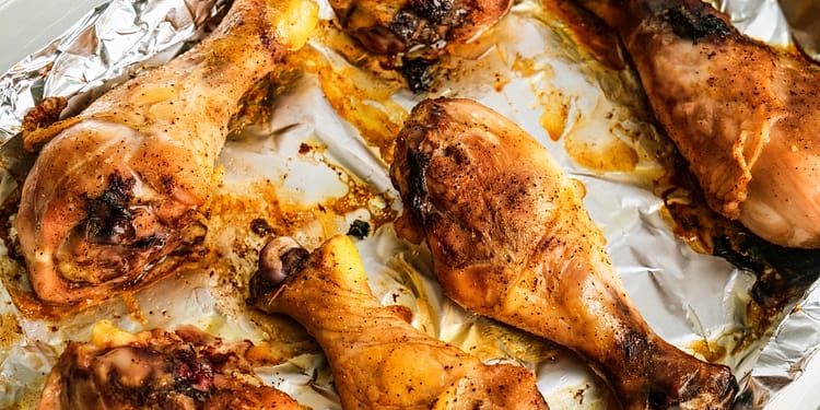 Baked chicken drumsticks in the oven with crispy skin
