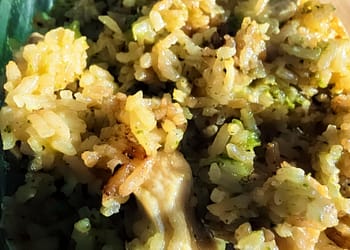 instant pot chicken broccoli rice casserole—creamy and cheesy